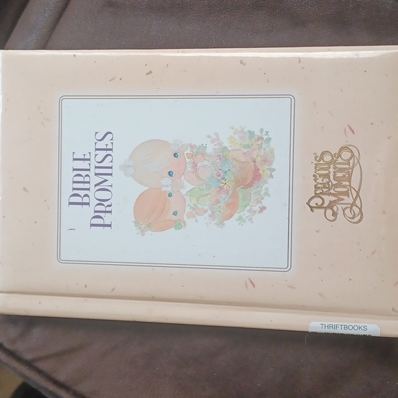 Children's book - Picture 1 of 1